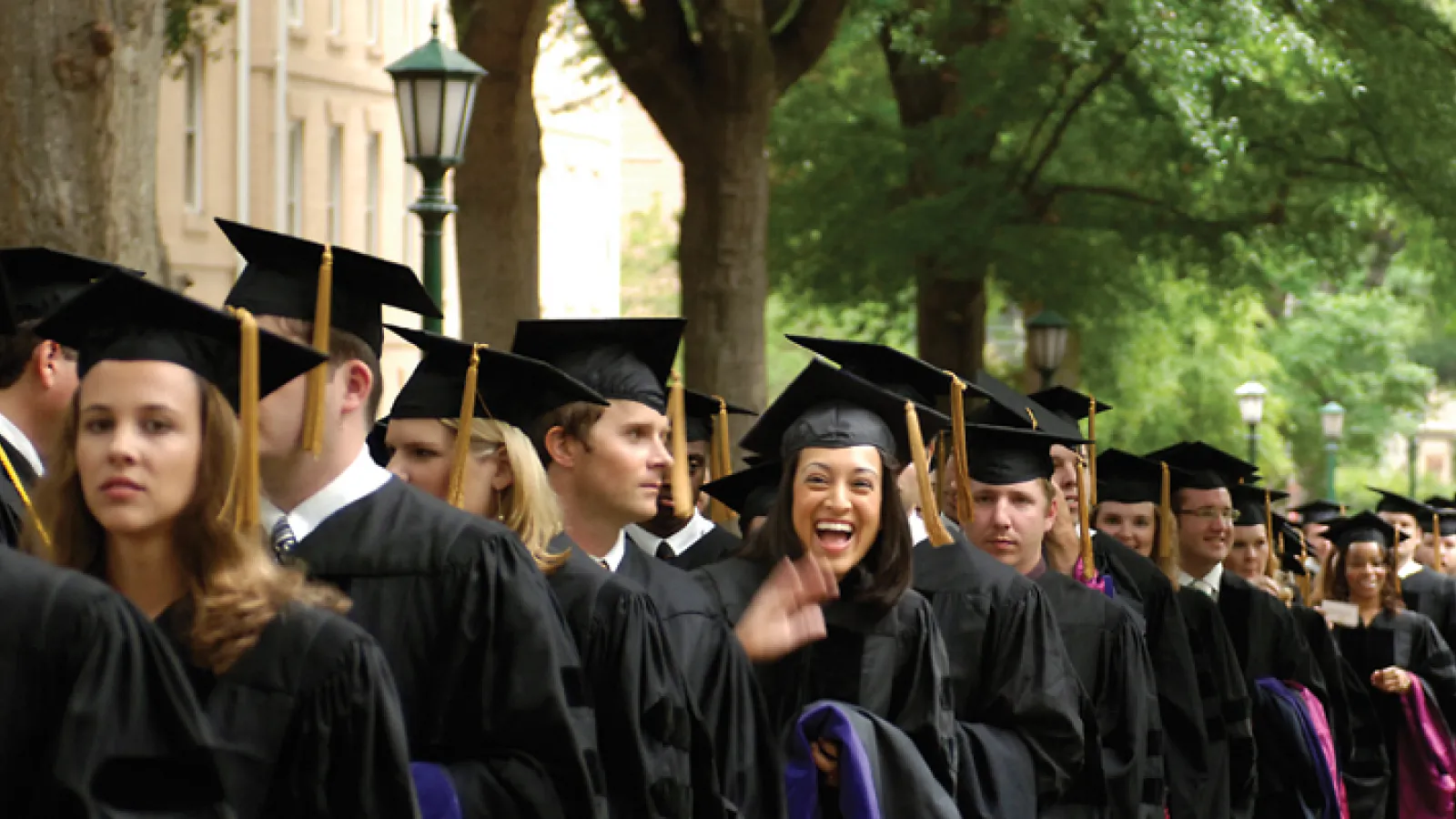 RIFORMA DELLE SCUOLE DI SPECIALIZZAZIONE E RAPPORTI FRA UNIVERSITÀ E SANITÀ.