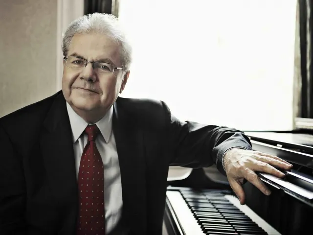 Emanuel Ax chiude la stagione concertistica degli Amici della Musica di Perugia e della Fondazione Brunello e Federica Cucinelli